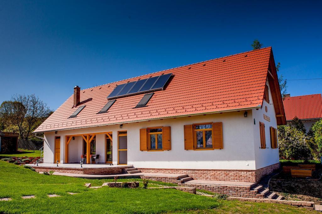 Rozmaring Vendeghaz Hotel Zengovarkony Ngoại thất bức ảnh