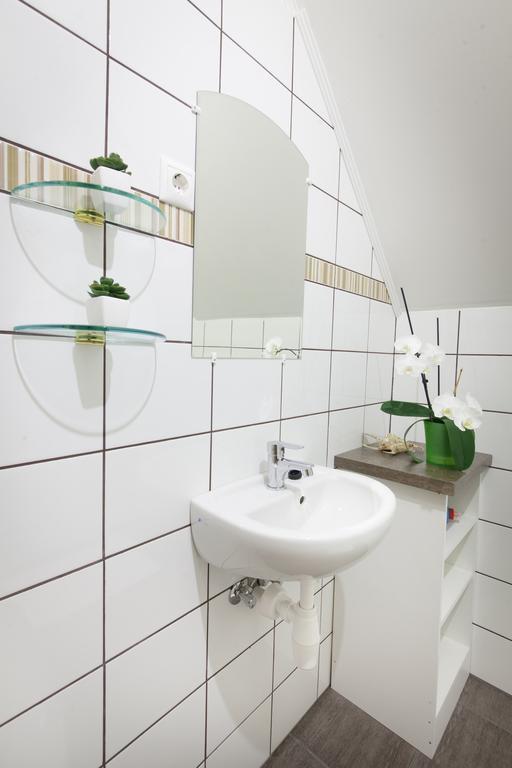 Rozmaring Vendeghaz Hotel Zengovarkony Phòng bức ảnh